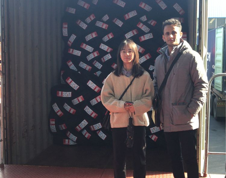 2 Customer Visit Our Factory 2
